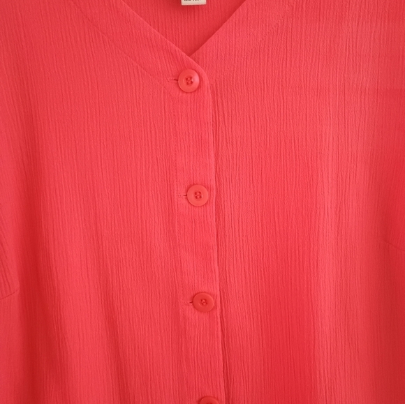 The Tog Shop Women's Melon Button-Up Top - Picture 4 of 6